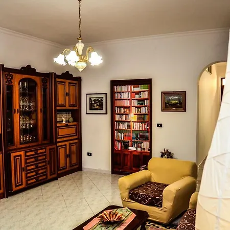 別荘 Casa Vacanze Cremis *